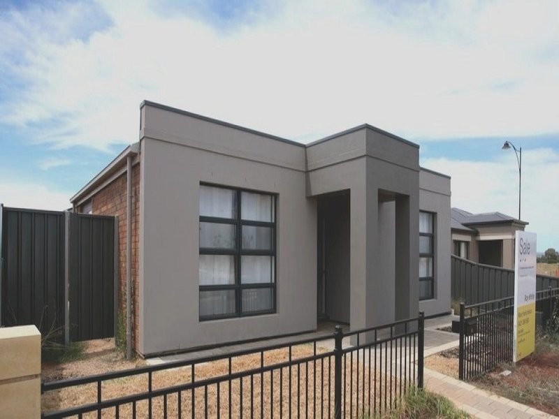 4 Coonawarra Avenue, Andrews Farm SA 5114