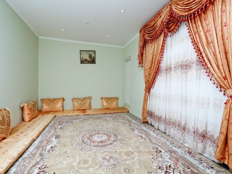 26 Franklin Avenue, Mawson Lakes SA 5095