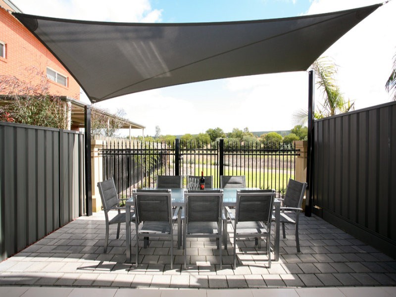 4 Northcote Walk, Mawson Lakes SA 5095