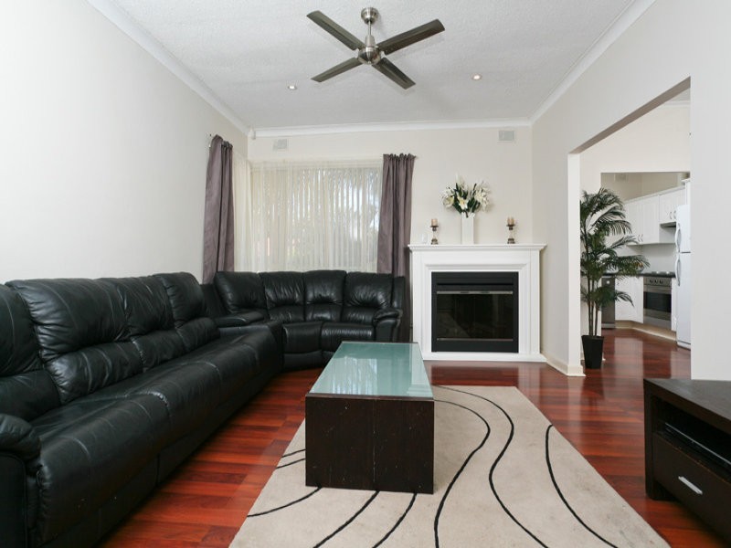 18 Deans Road, Campbelltown SA 5074