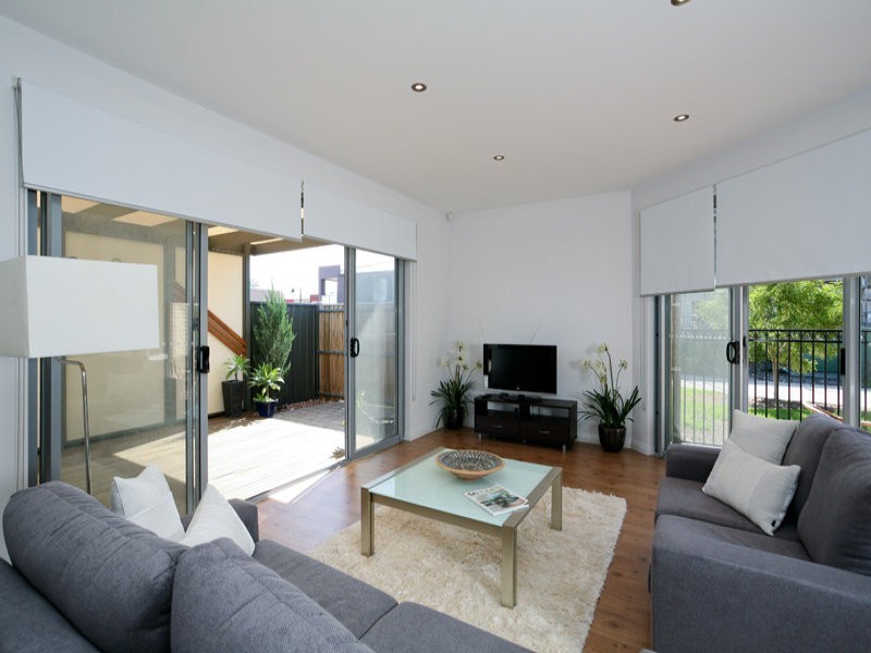 72 The Strand, Mawson Lakes SA 5095