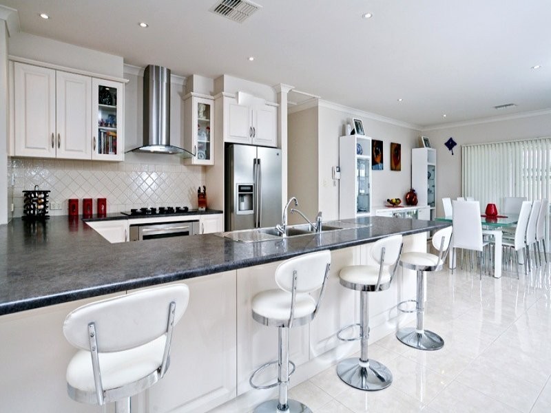 82 Sanctuary Drive, Mawson Lakes SA 5095