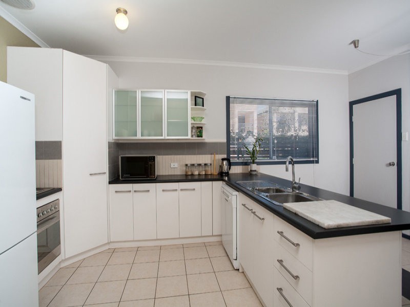 112 Isla Circuit, Mawson Lakes SA 5095