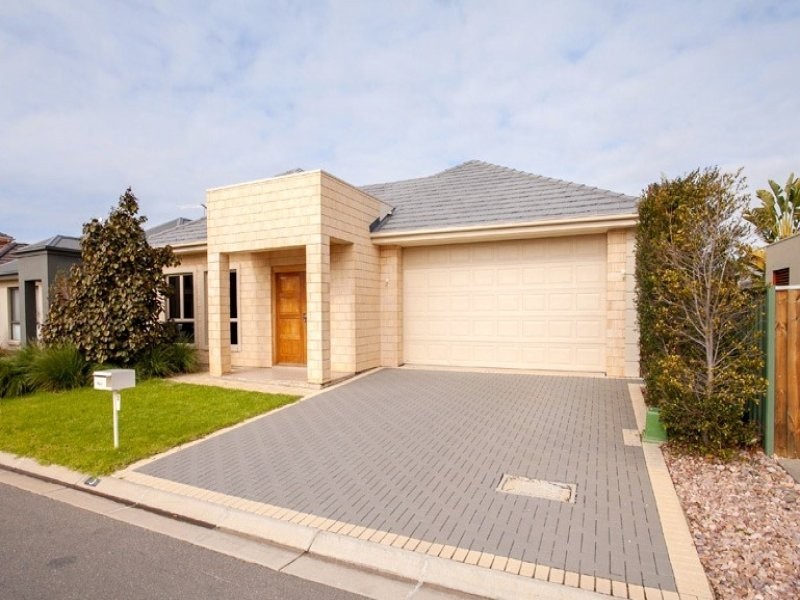 3 Cygnet Street, Mawson Lakes SA 5095