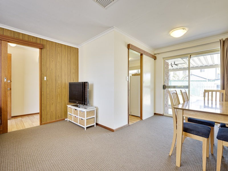 21 Allchurch Avenue, Redwood Park SA 5097