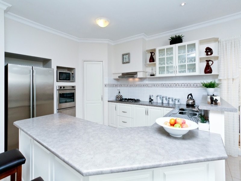 14 McKinlay Court, Mawson Lakes SA 5095