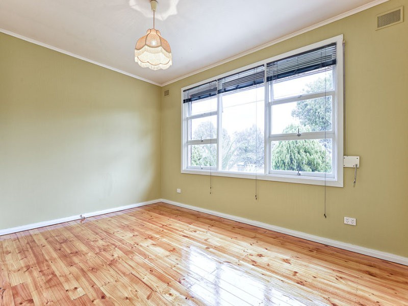 4 Barli Crescent, Gepps Cross SA 5094