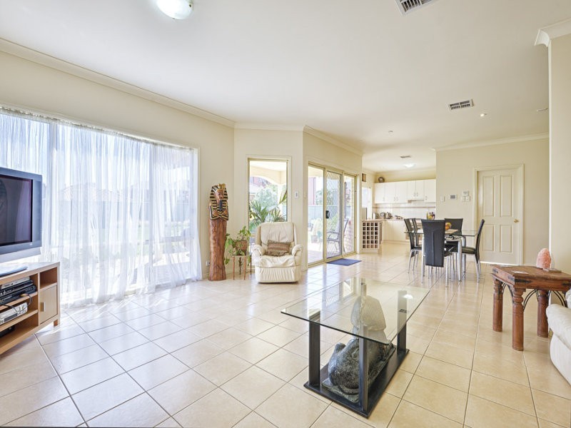 3 Shearwater Drive, Mawson Lakes SA 5095
