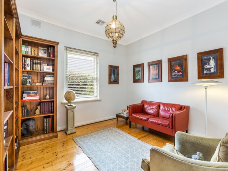 10 Irwin Street, Woodville West SA 5011