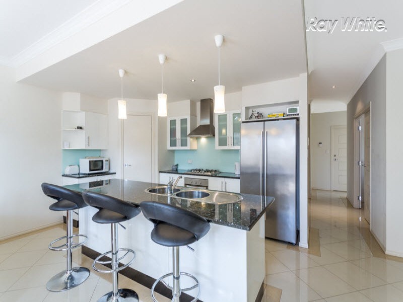 4 Mowbray Street, Mawson Lakes SA 5095