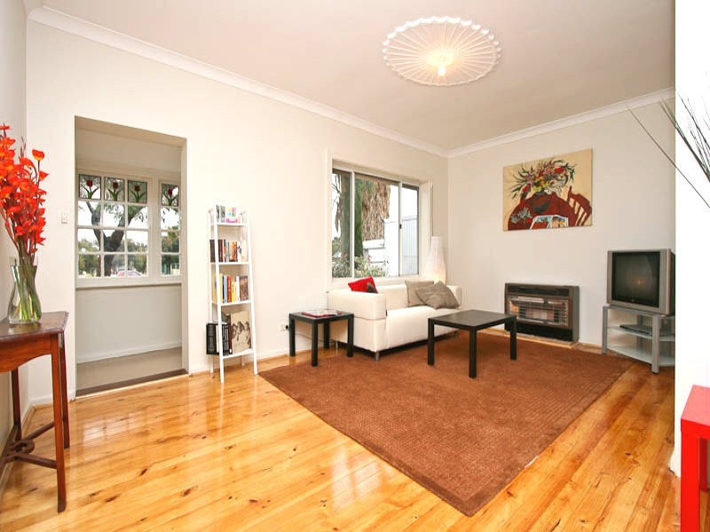 76 & 76A Yorktown Road, Elizabeth Park SA 5113