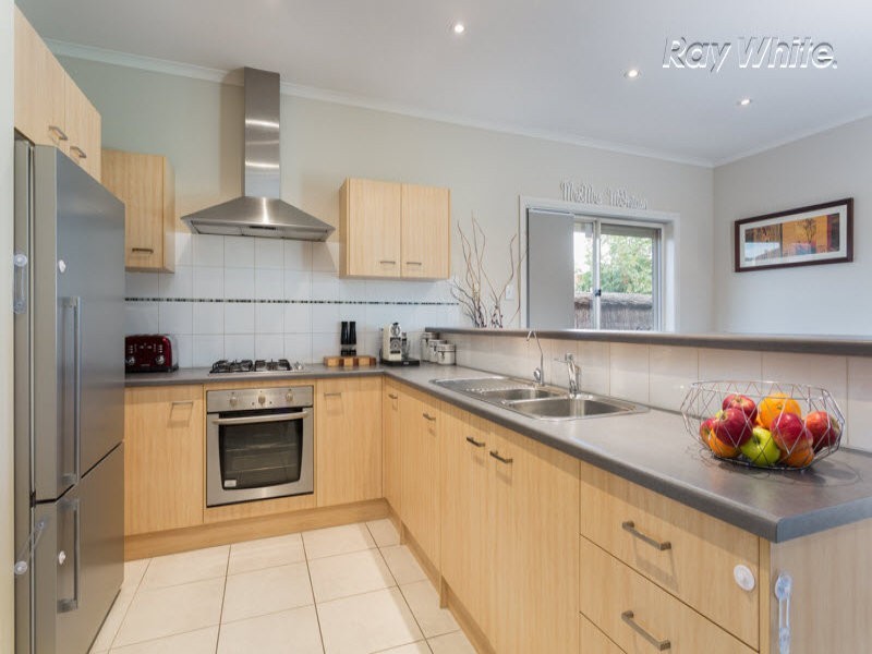 19 Shoalhaven Circuit, Mawson Lakes SA 5095