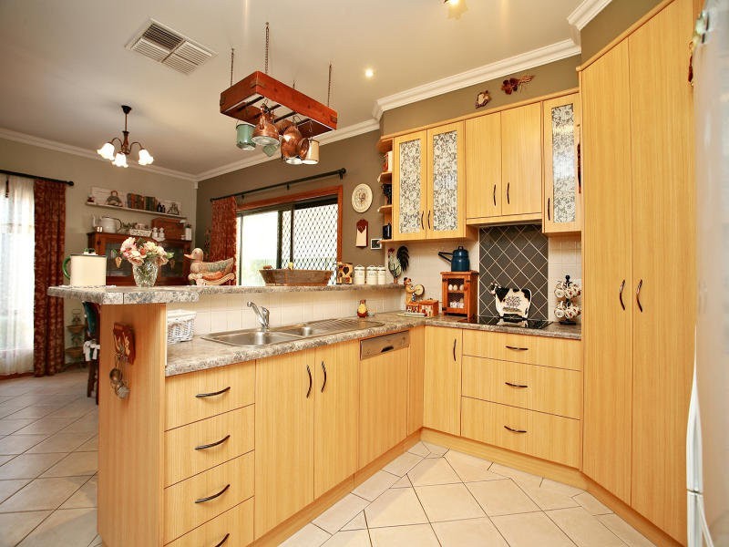 3 Antigua Court, Mawson Lakes SA 5095