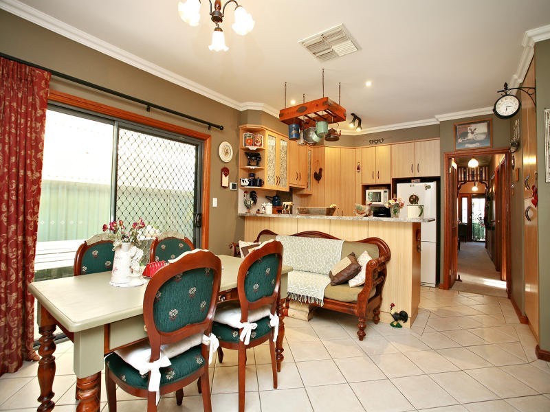 3 Antigua Court, Mawson Lakes SA 5095