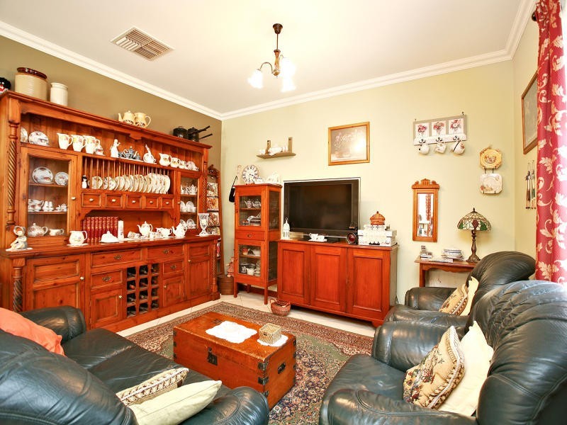 3 Antigua Court, Mawson Lakes SA 5095