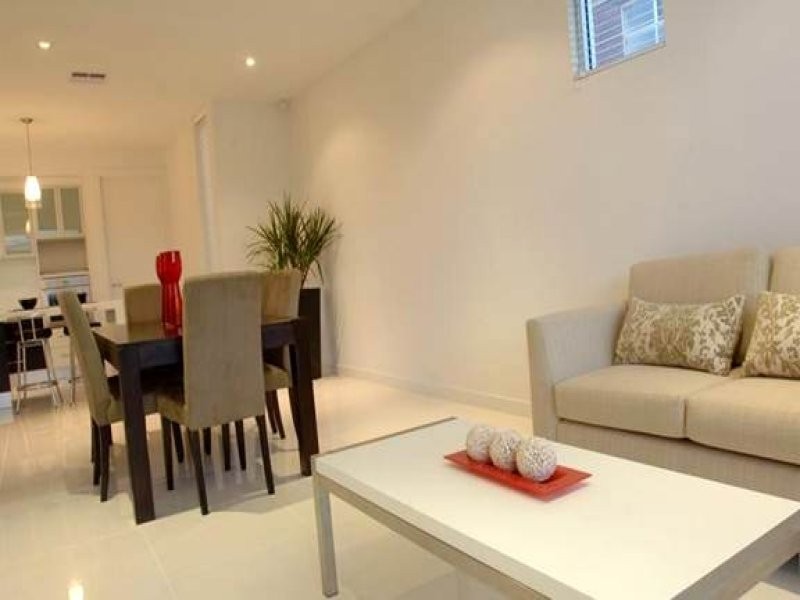 17 The Drive, Mawson Lakes SA 5095