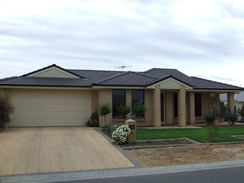 25 Macfarlane Way, Andrews Farm SA 5114