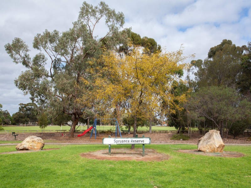 7 Midway Road, Elizabeth East SA 5112