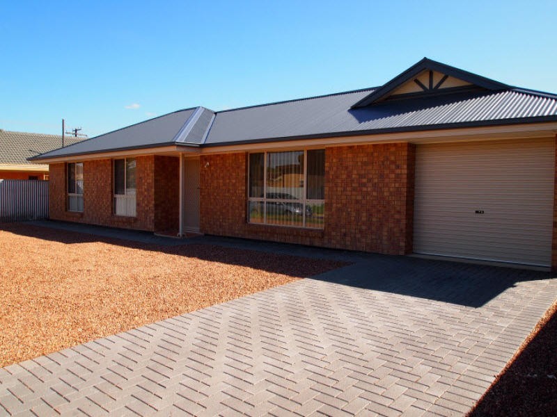 4 DAY STREET, Salisbury SA 5108