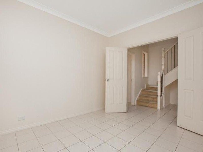 15 Grasswren Way, Mawson Lakes SA 5095