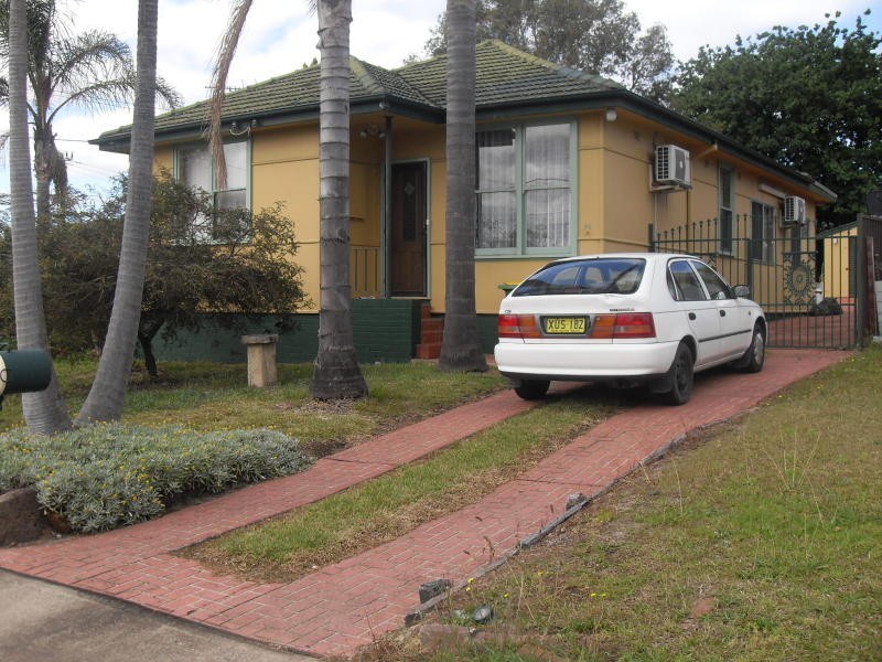 26 GRAINGER AVE, Mount Pritchard NSW 2170