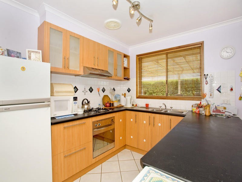 2/38 Caldermeade Road, Corio VIC 3214
