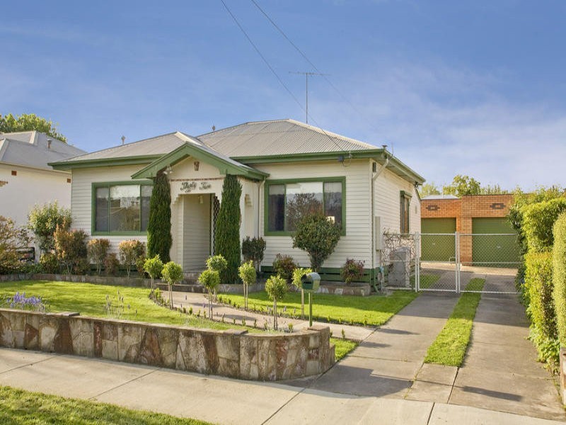 32 Sydenham Avenue, Manifold Heights VIC 3218