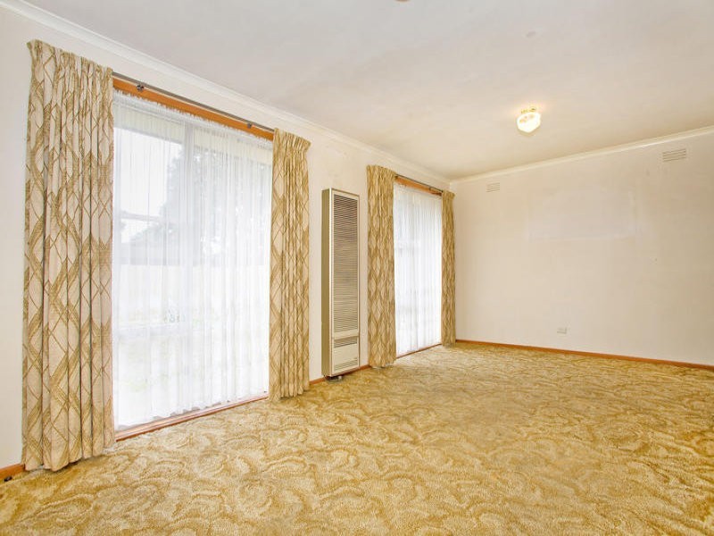 8 Vigar Court, Corio VIC 3214