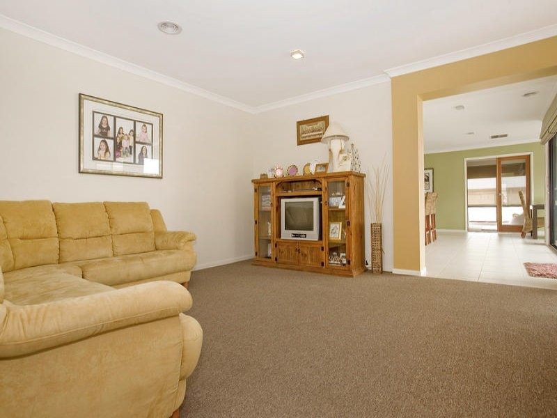 10 Mentha Court, Corio VIC 3214