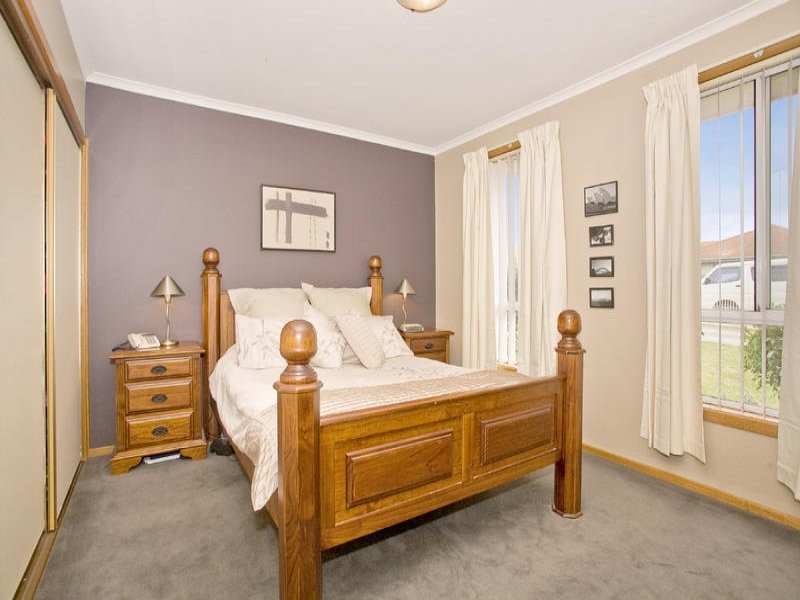 25 Moran Place, Norlane VIC 3214