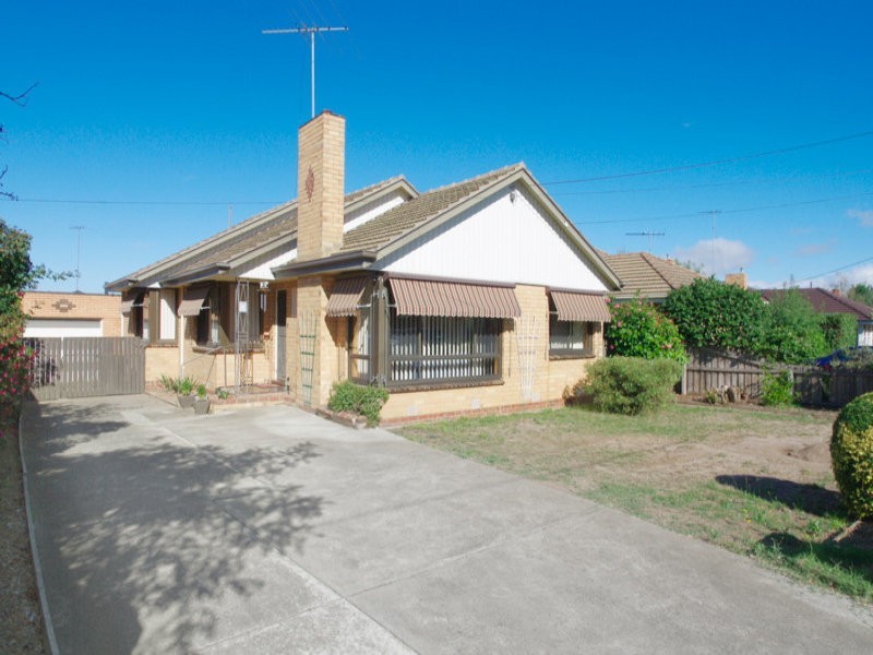 89 South Valley Road, Highton VIC 3216