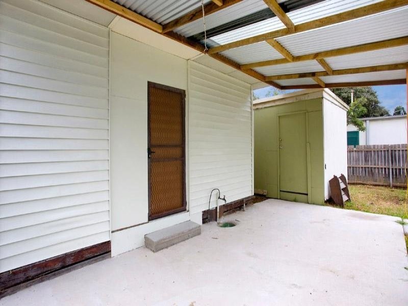 23 Pettitt Crescent, Norlane VIC 3214