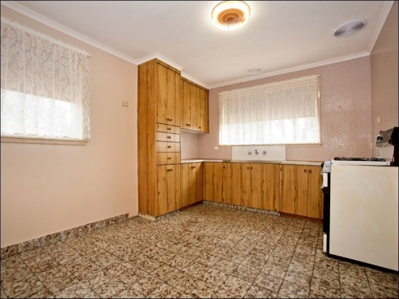 28 Kosciusko Avenue, Corio VIC 3214