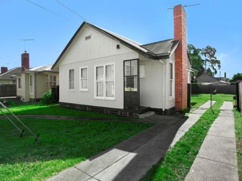 8 Jay Street, Norlane VIC 3214