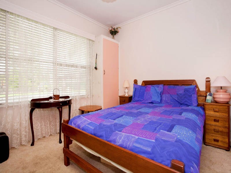 8 Canadian Parade, Corio VIC 3214