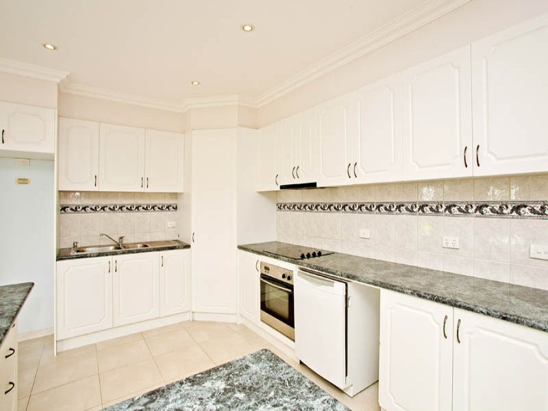 3 Thornton Close, Lovely Banks VIC 3221