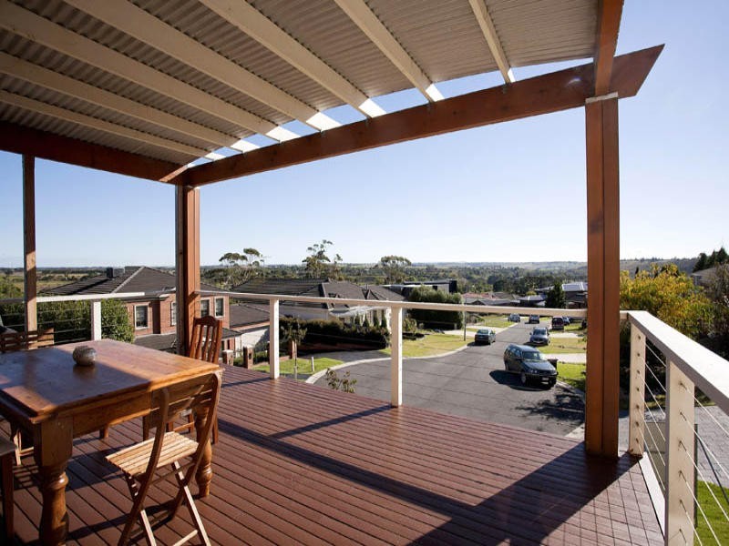 9 Kooyong Place, Highton VIC 3216