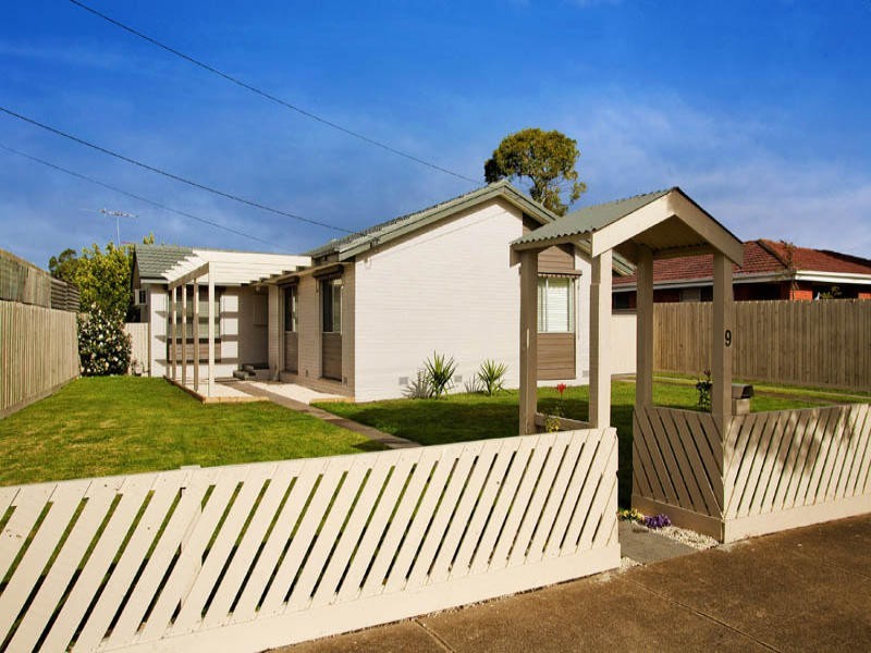 9 Pembroke Street, Corio VIC 3214