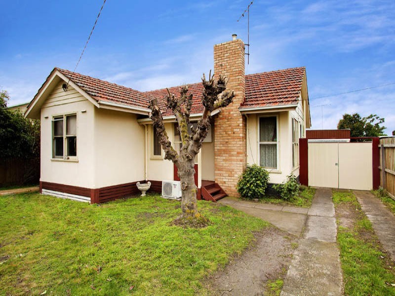 10 Tallis Street, Norlane VIC 3214