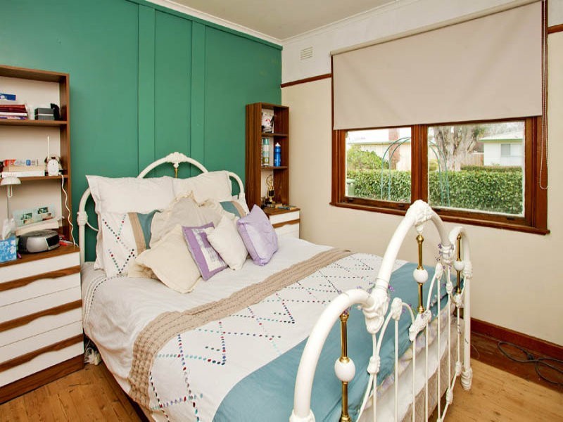 10 Tallis Street, Norlane VIC 3214