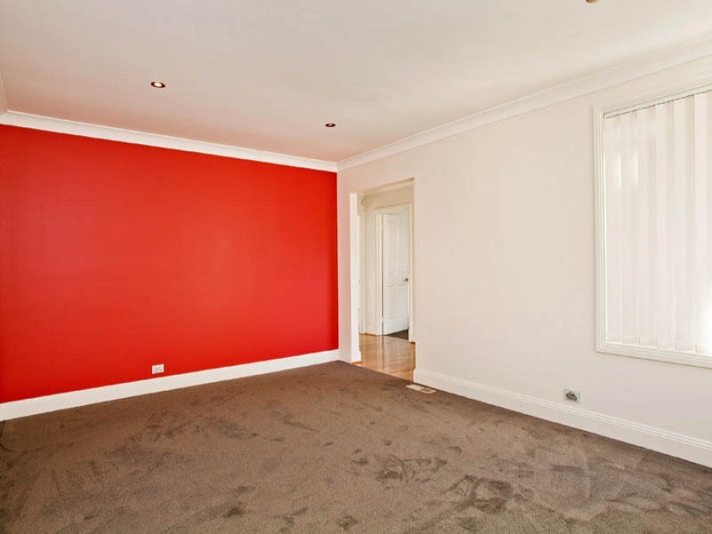 24 Hinton Close, Norlane VIC 3214