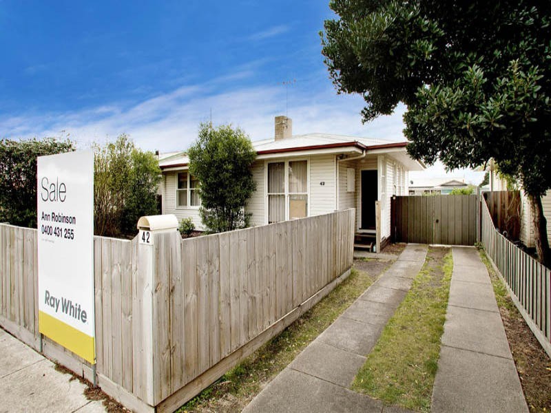42 Bellbird Avenue, Norlane VIC 3214