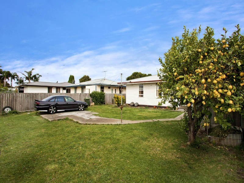 42 Bellbird Avenue, Norlane VIC 3214