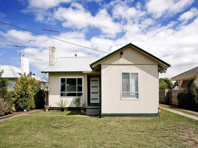 15 Harpur Road, Corio VIC 3214