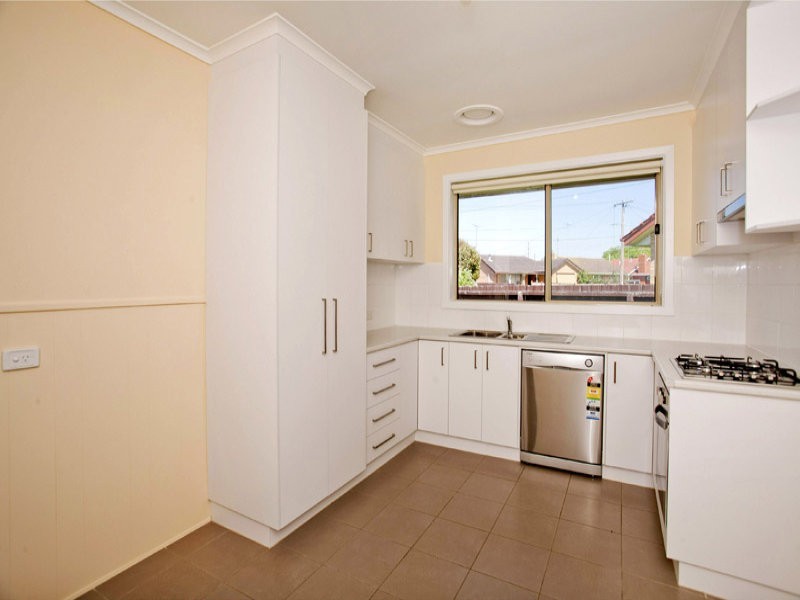 2 Wyoming Avenue, Corio VIC 3214