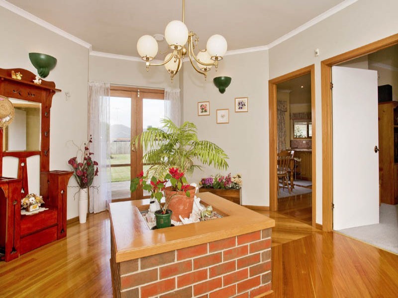 20 Lachlan Court, Lovely Banks VIC 3221
