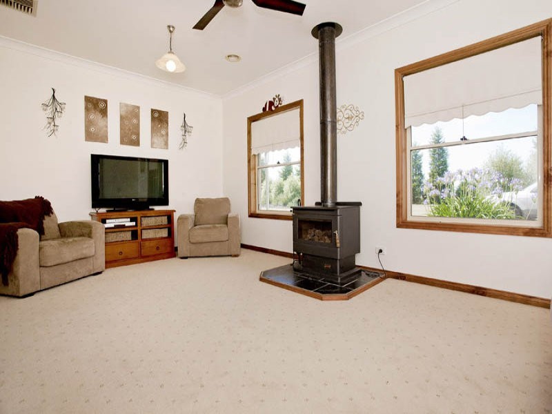 70 Elcho Road, Lara VIC 3212