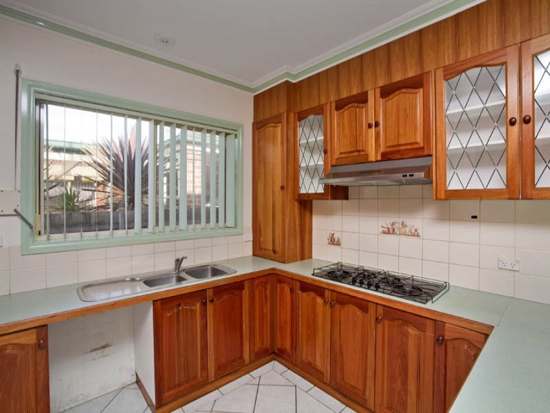 12 Hayes Court, Lovely Banks VIC 3221