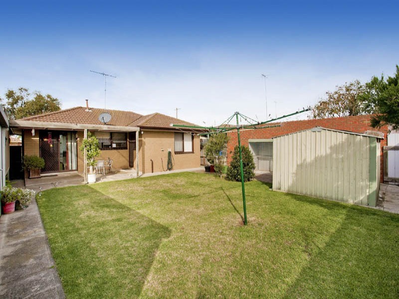 15 Glendye Court, Corio VIC 3214