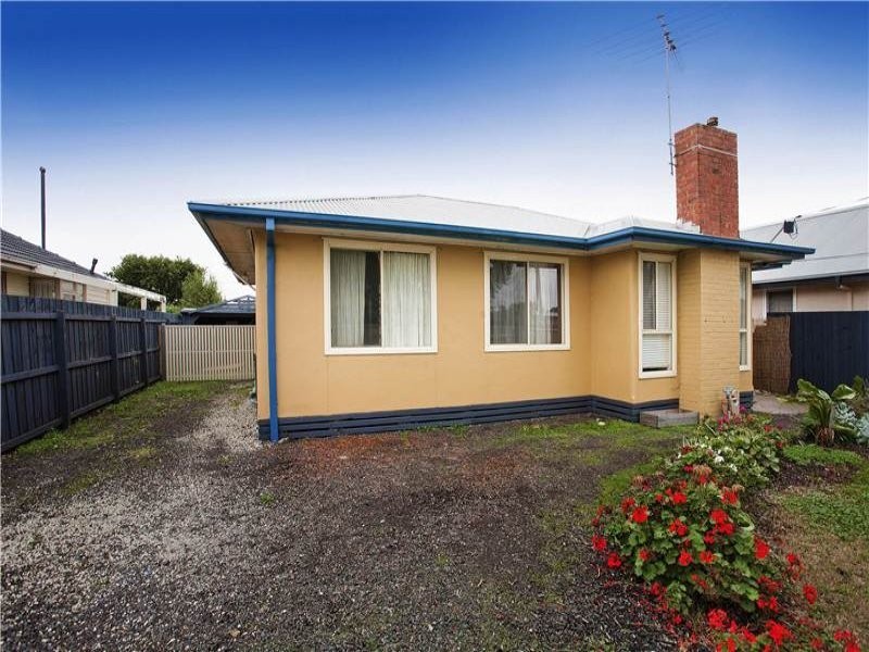 10 Jay Street, Norlane VIC 3214